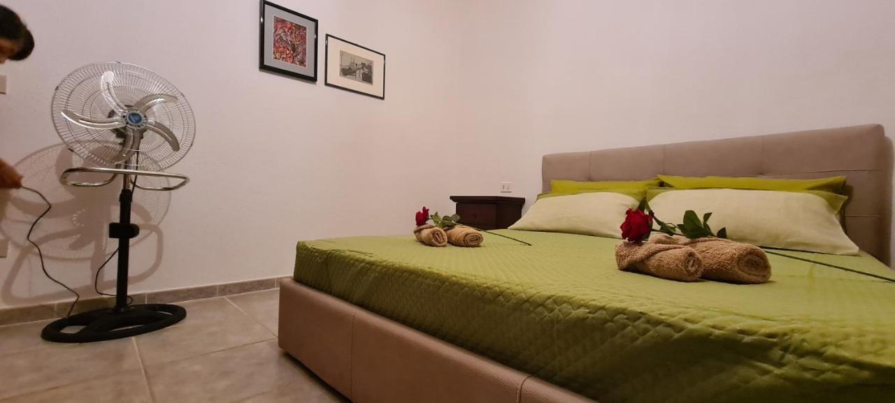 Kolbe'S House Apartment Siniscola Luaran gambar