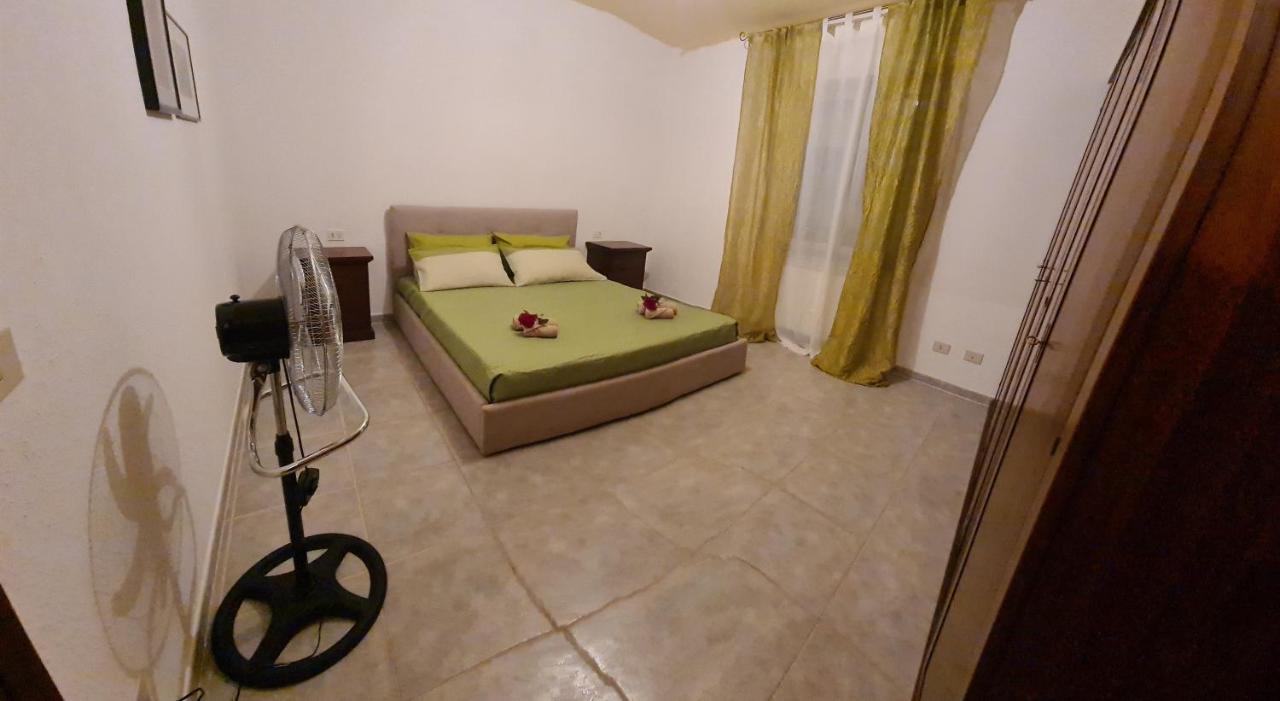 Kolbe'S House Apartment Siniscola Luaran gambar